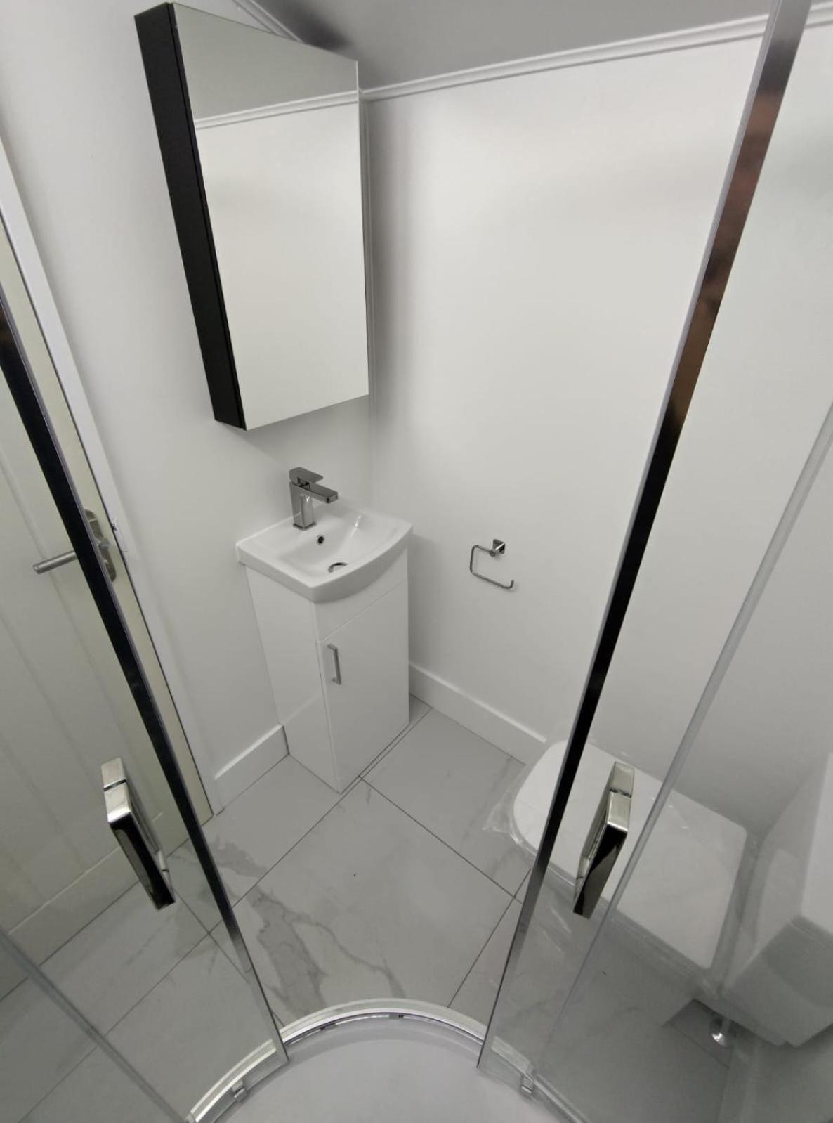 Luxe Retreat Outback Apartment Northolt (Greater London)